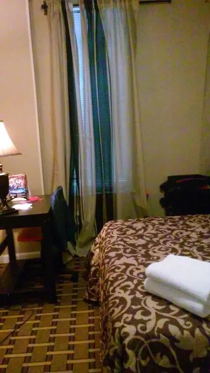 New York Inn 2*, نيو يورك الولايات المتحدة الأمريكية