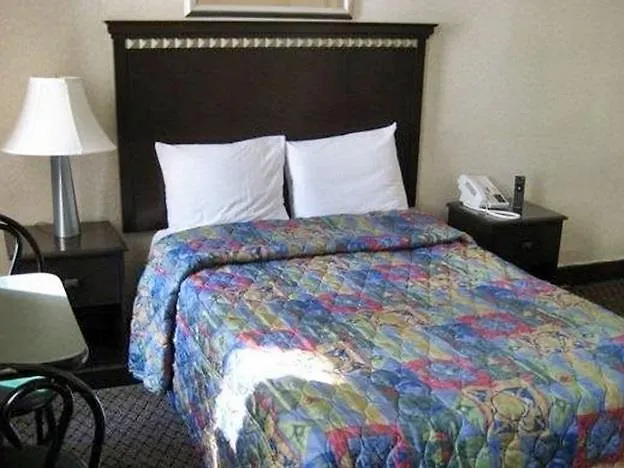 New York Inn 2*, New York